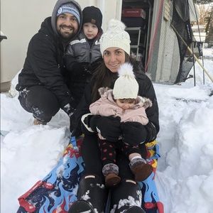 Meet your Posher, Troy & Theresa